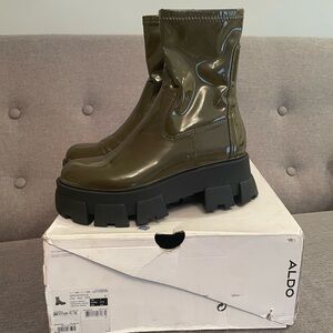Aldo Grandsole Boots, Size 7.  NIB!